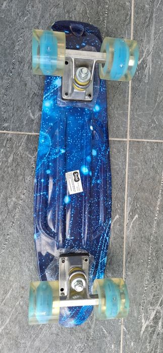 Casca copii si skateboard