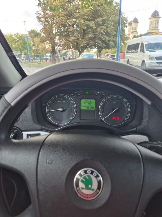 SKODA Octavia 2008 — imagine 4