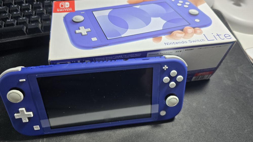 Nintendo switch lite