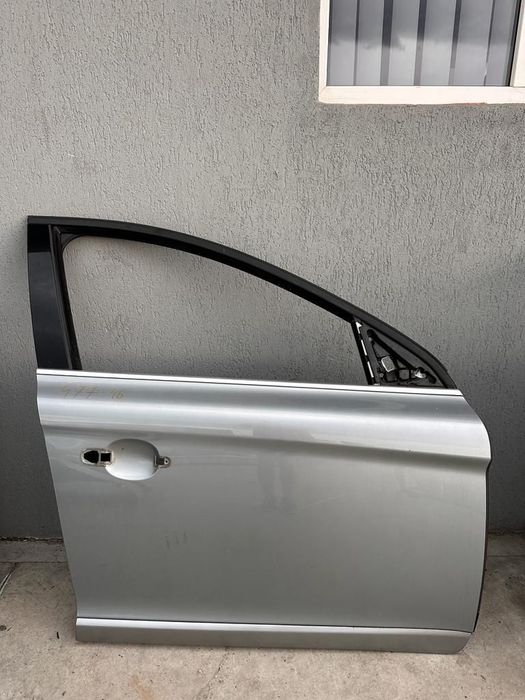 Usa dreapta fata Volvo XC60 2008-2017 31365267