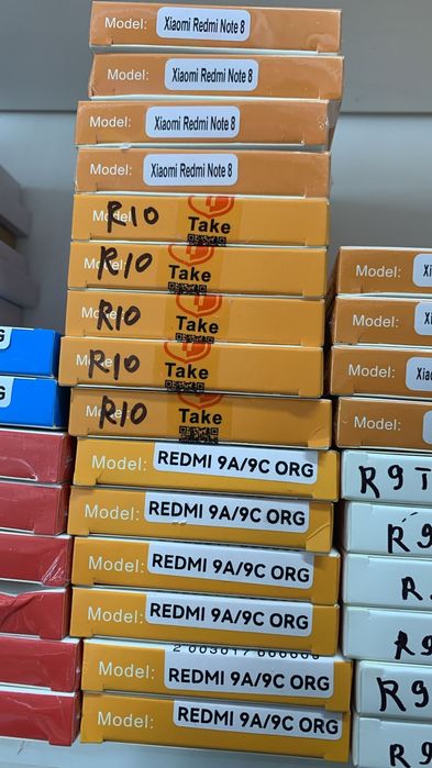 Запчасти на телефоны