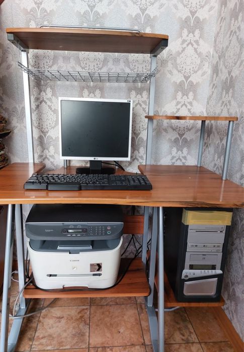 без принтера с стулом + клавераторой