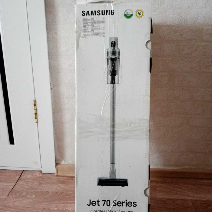Продам пылесос samsung jet 70 series