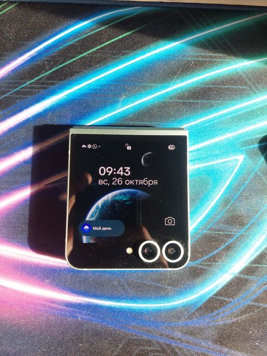 Samsung galaxy flip 6