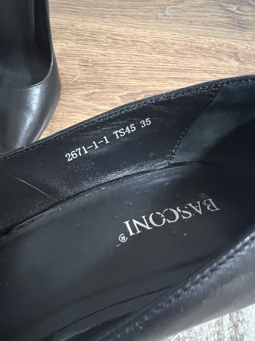 Туфли Basconi продам