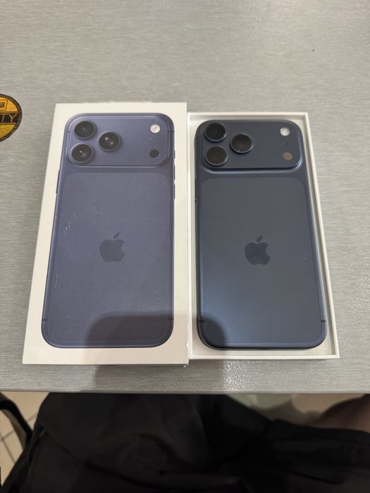 Iphone 17 pro max - 256GB - като нов 100% батерия 3 цикъла
