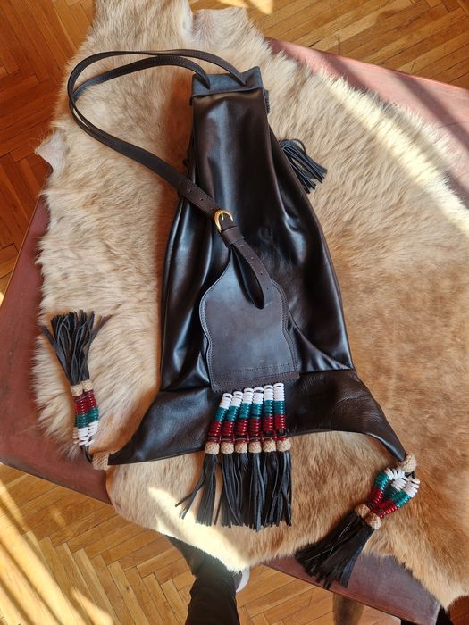 Изработка на чанти за гайди.