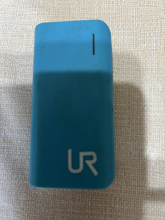 Baterii externe second hand