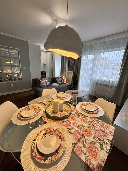 Apartament 2 camere | Recent renovat | Mobilă și electrocasnice noi | 2 balcoane | Florești – Str. Stejarului