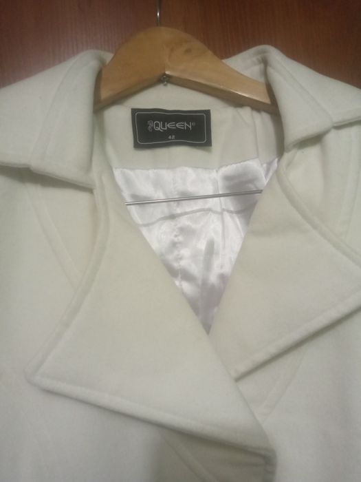 Продам пальто женское