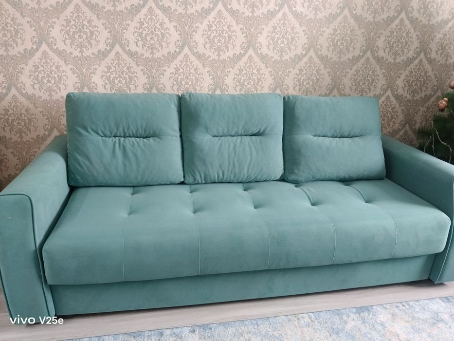 Диван раскладной хорошего состояние