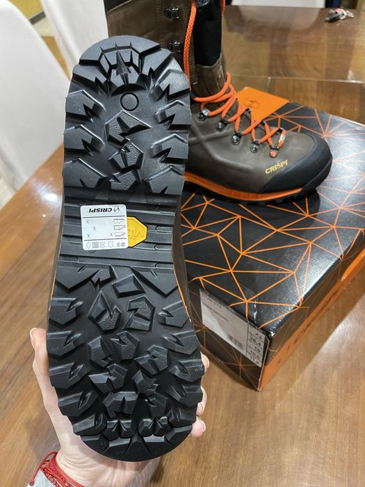 Ловни обувки Crispi