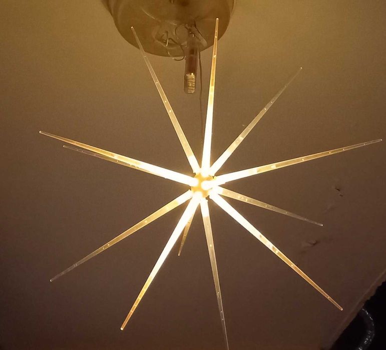 Коледна 3D Led звезда с мигащ ефект с 8 режима на работа!