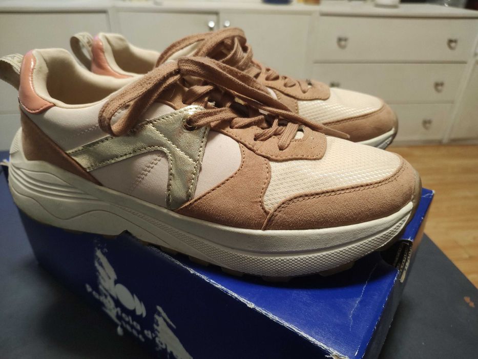 Маратонки Only, размер 41