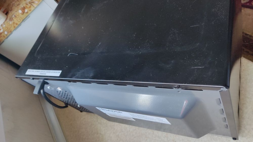 Продается микроволновка Hisense!