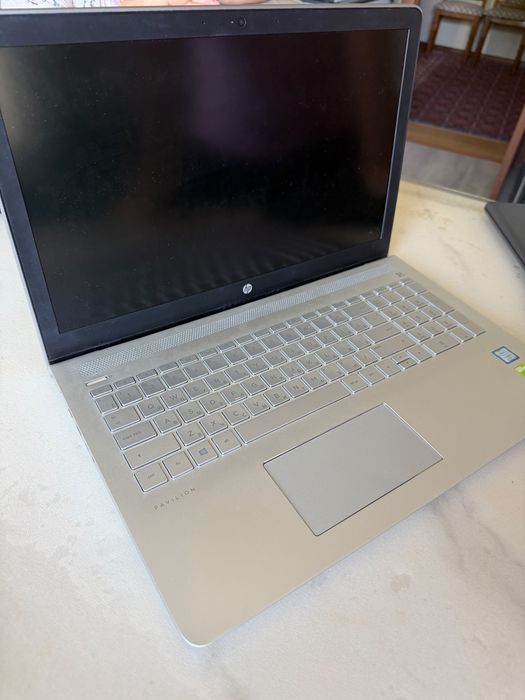 Ноутук HP pavilion 15 cc0xx