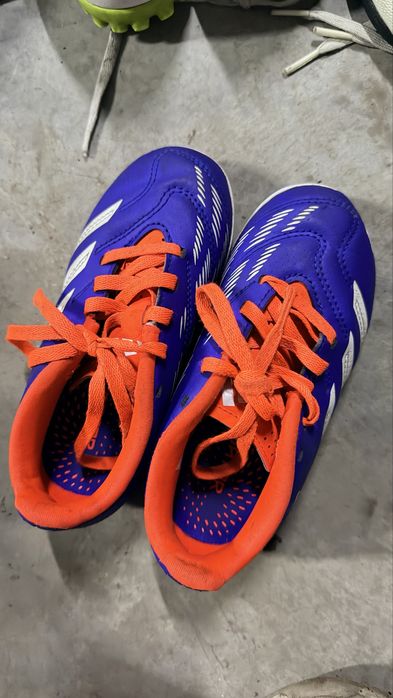 Прододается бутцы 3 пары