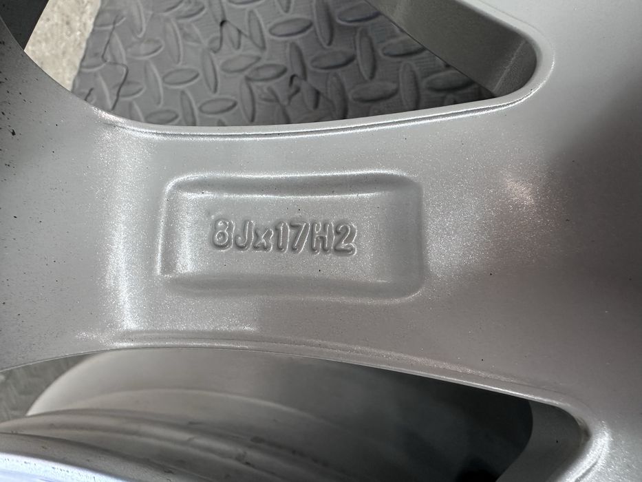 17 5х112 - Mercedes - C class-E class-S class-Glc-Clk-Cls-Glk и други