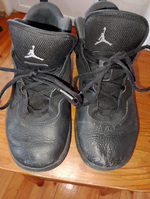 Боти, маратонки, кецове, обувки,