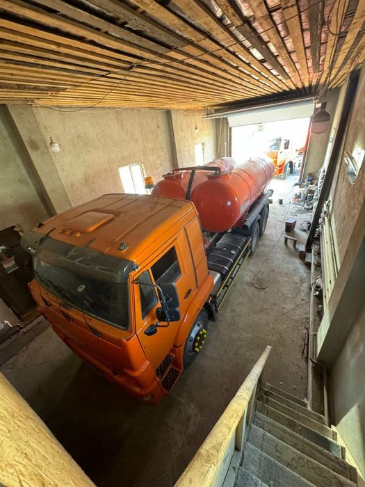 Откачка септика услуги ассенизатора вакуум 10куб камаз вакум