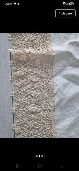 Față de masă brodata