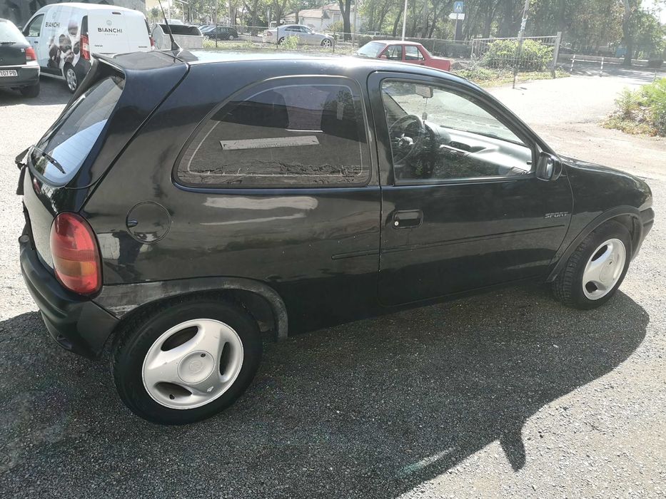 Продавам Opel Corsa 1.4 mi