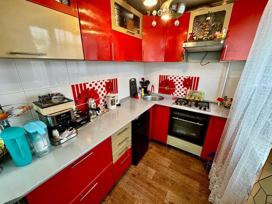 ^Продам 3х комнатную квартиру в Сортировке!!!