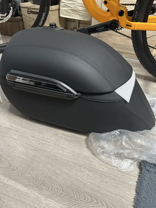 Cutii, genti, coburi, paniere, Kawasaki, Harley, Suzuki, Yamaha, Hon