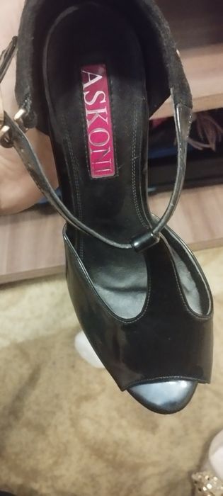 Продам Туфли в хорошем состоянии