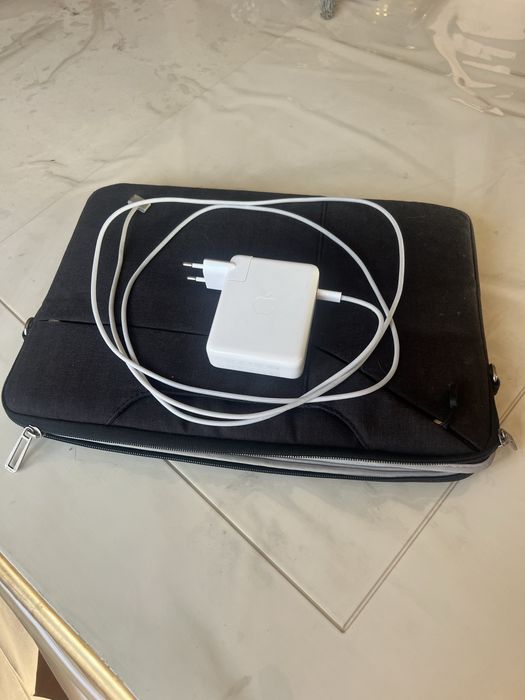 MacBook Pro 16" (2021) M1 Pro/16Gb/1TB SSD