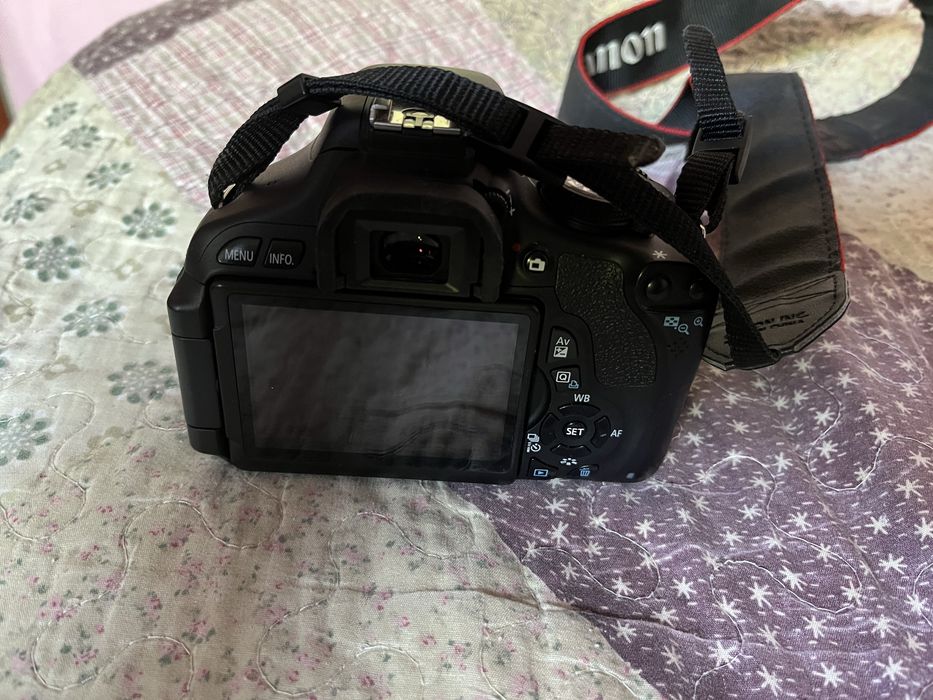 Фотоаппарат Canon EOS 600D