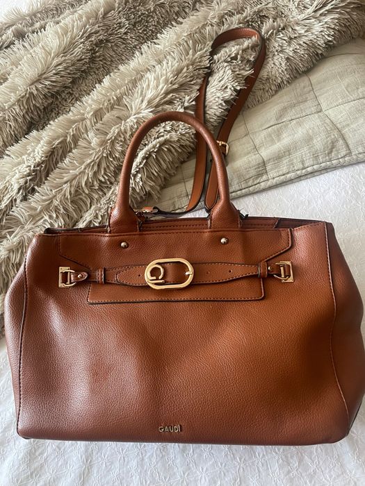 Дамска Чанта Gaudi  и BAG to BAG нова