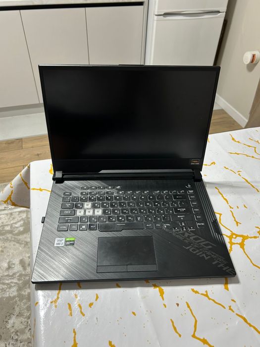 Игровой ноутбук ASUS ROG