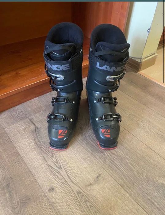 Продавам ски обувки Lange LX 90 – отлично състояние