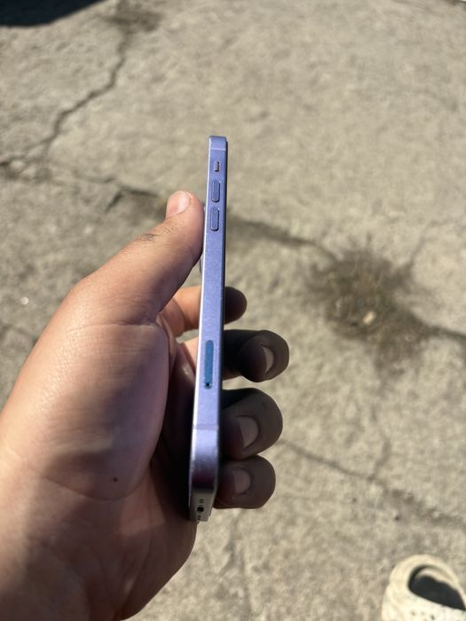 iphone 12 продам