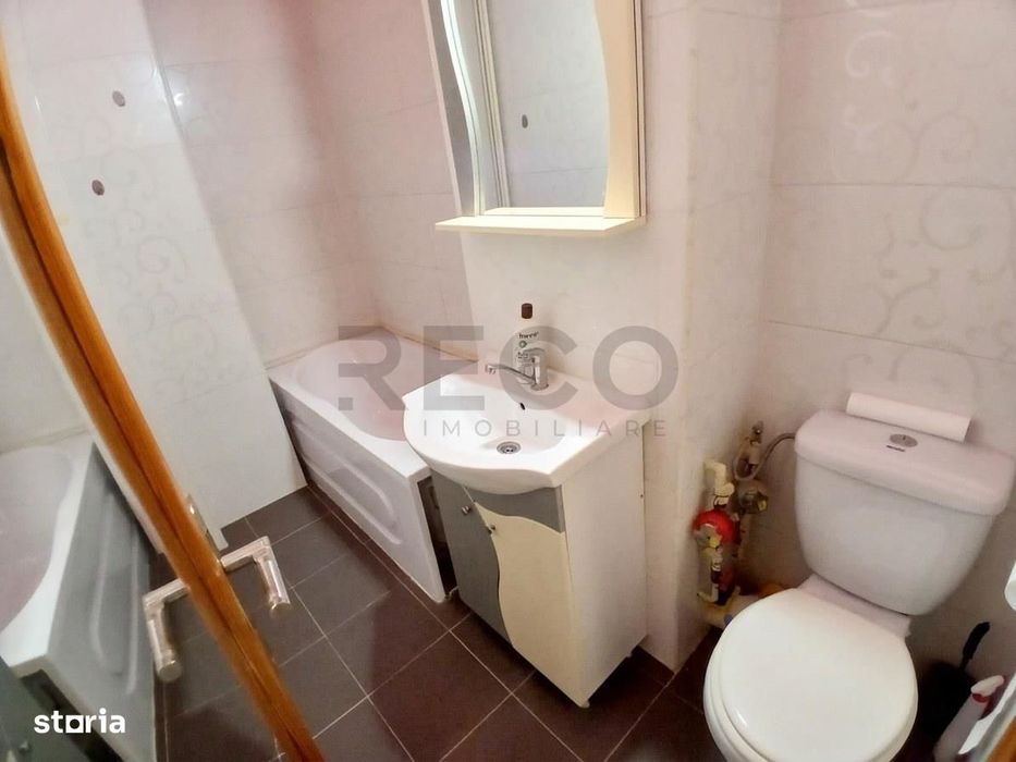 RECO Apartament cu o camera Decomandat  zona Salca