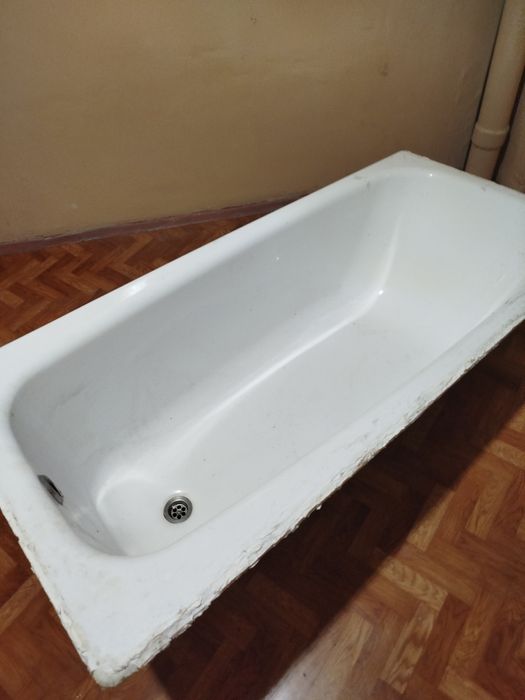 Ванна чугунная б/у ,самовывоз