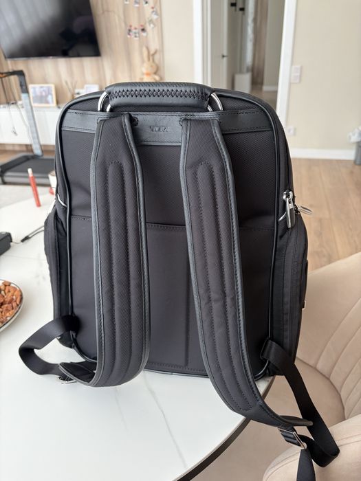 Рюкзак TUMI Arrive Larson, Black