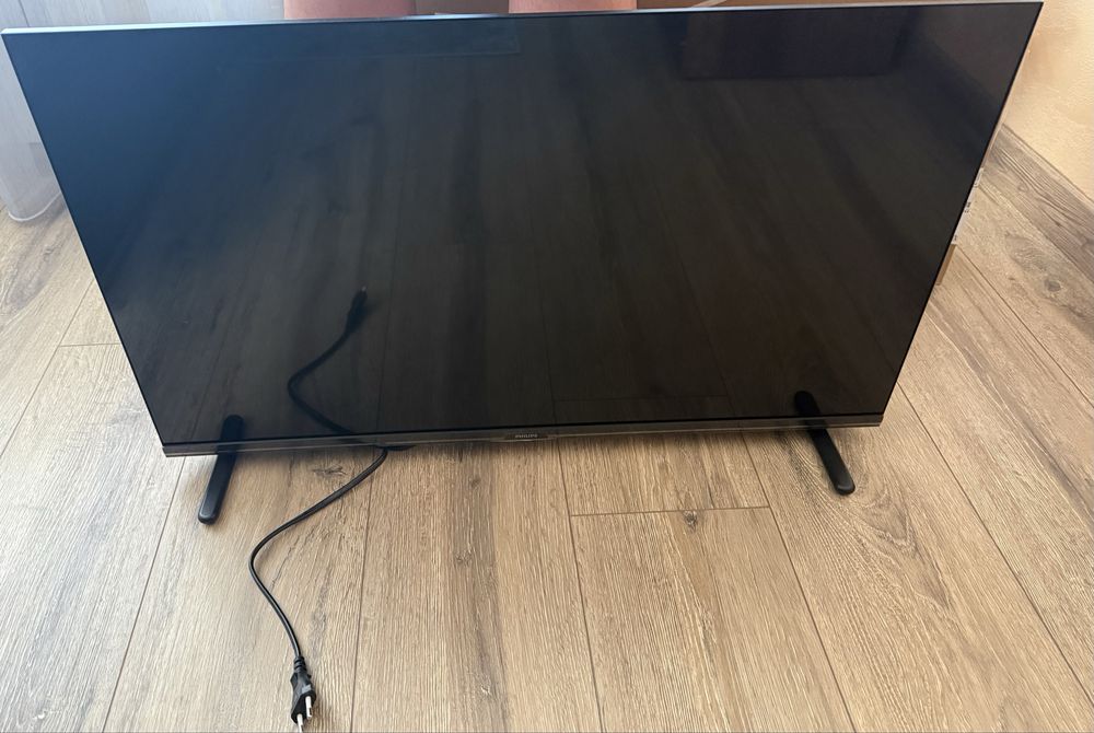 Продавам телевизор Philips