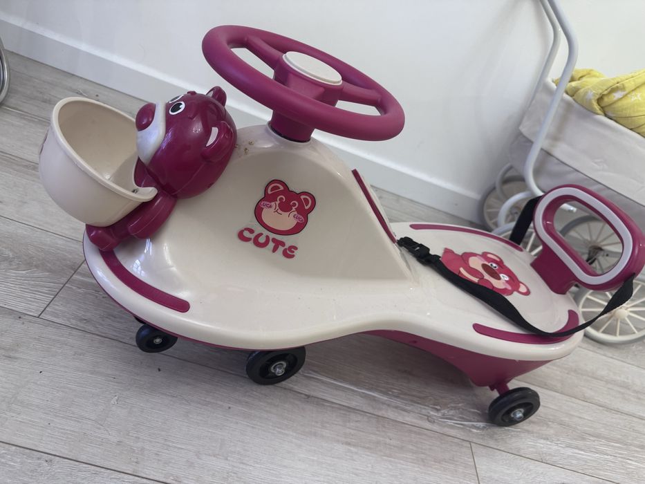 Детская машинка