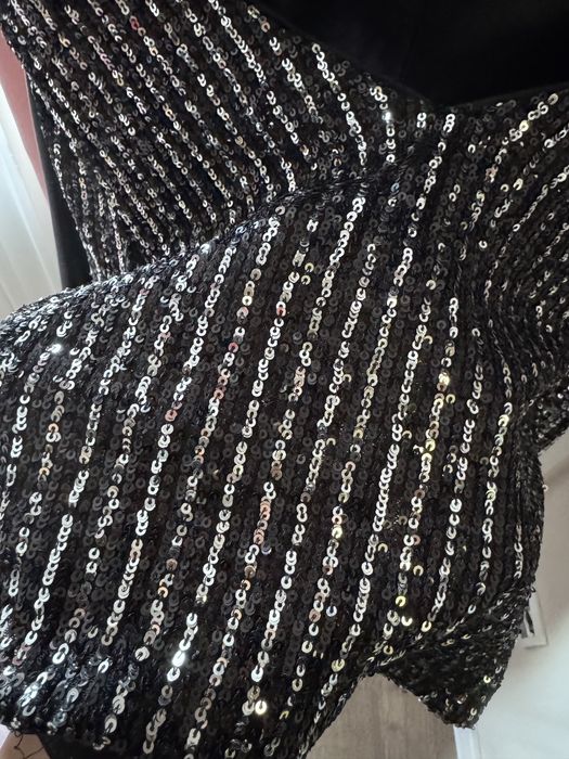 Кроп топ GUESS