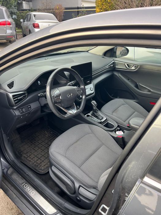 Hyundai Ioniq de vanzare