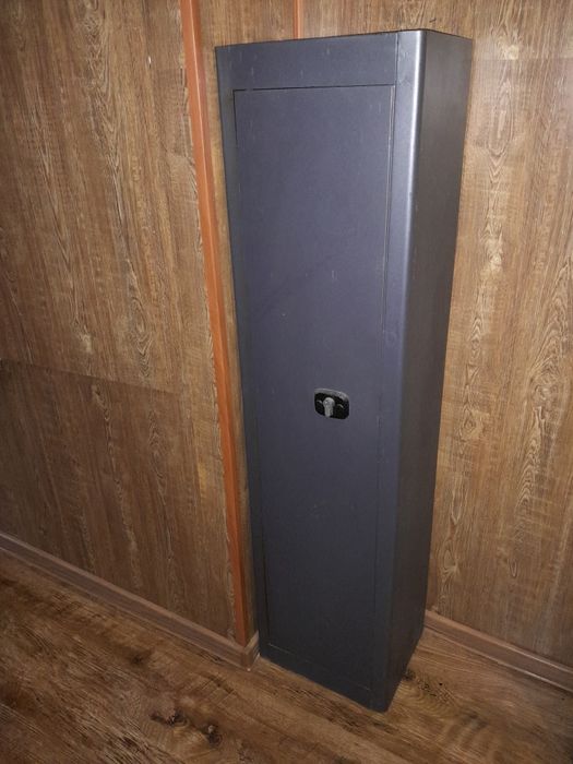 Сейф из толстого металлана 1 единицу