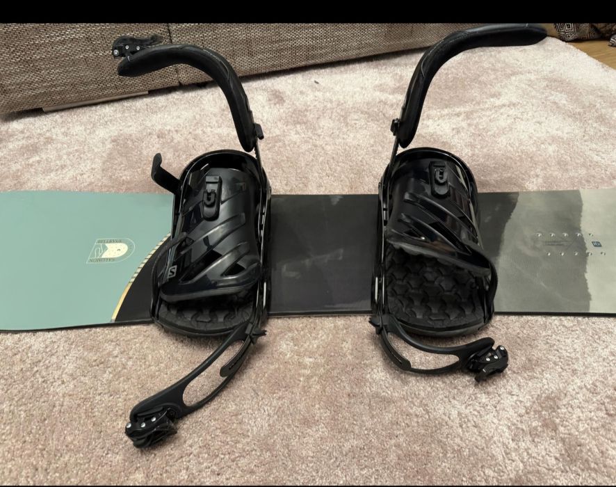 Placa snowboard Salomon cu legaturi