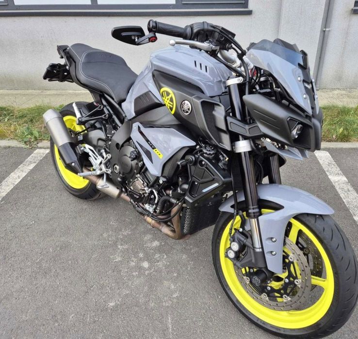 Yamaha MT-10 2016