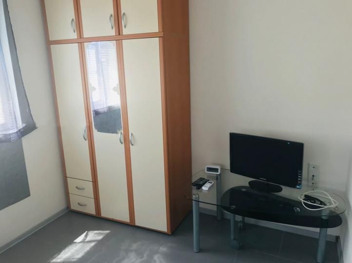 Дава се под наем Едностаен апартамент в Пловдив, Христо Смирненски - 62 кв.м за 275 € - Снимка #1