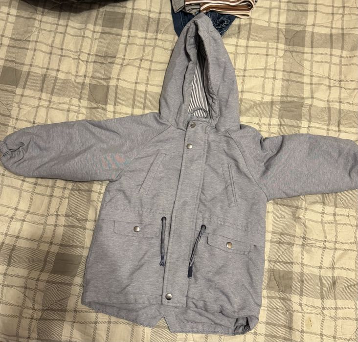 Продам детские вещи