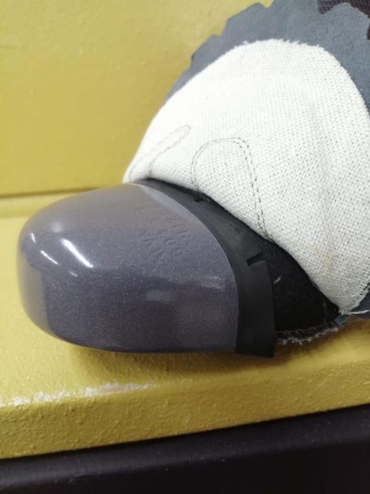 Обувь строительная