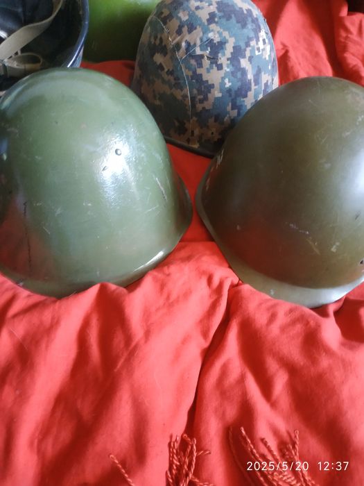 Каски военные СССР