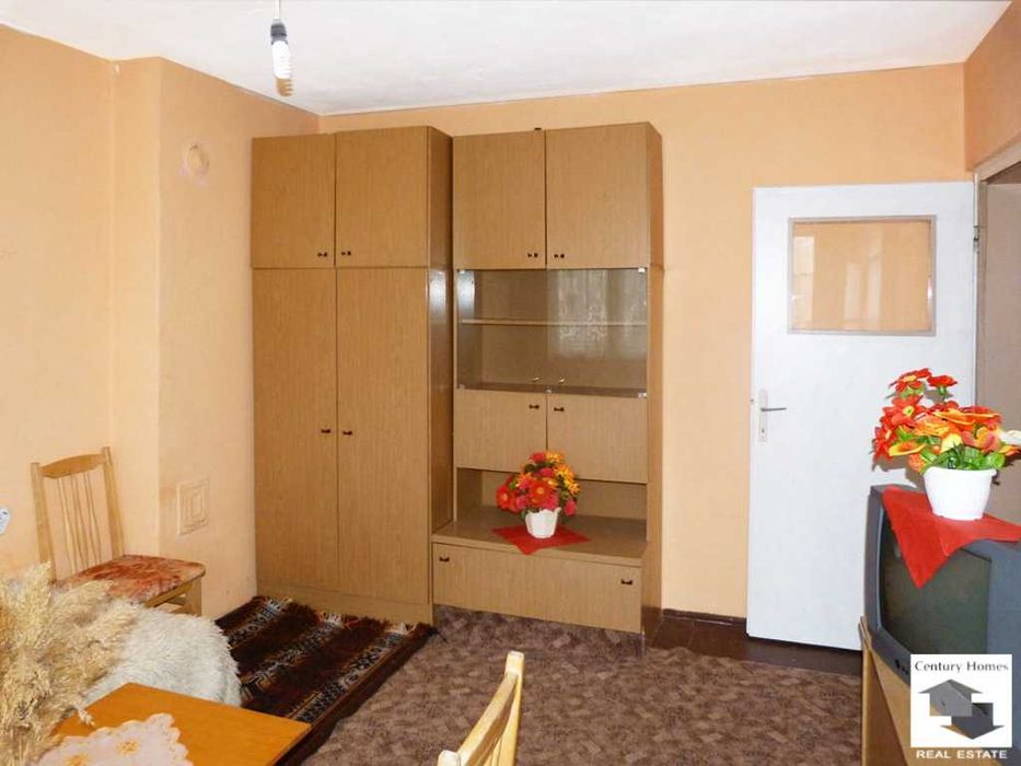 104985 ЕКСКЛУЗИВНО! Едностаен апартамент в центъра на Велико Търново